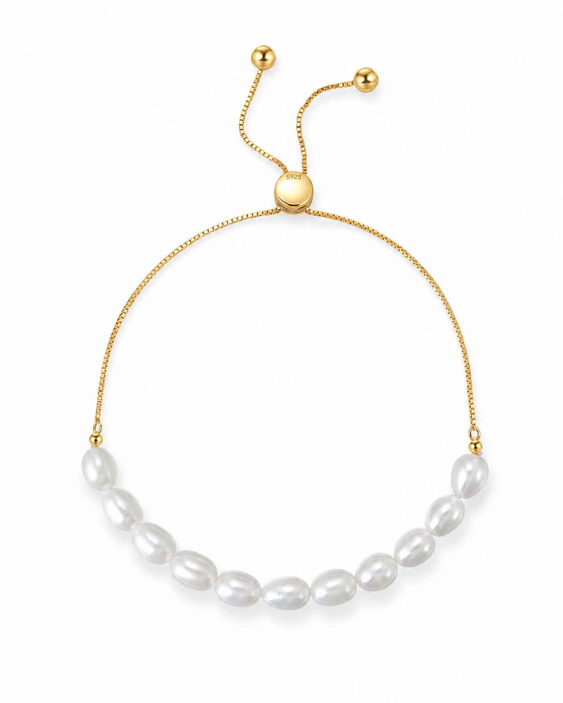 Gouden armband Alba met parels – productfoto op een lichte achtergrond