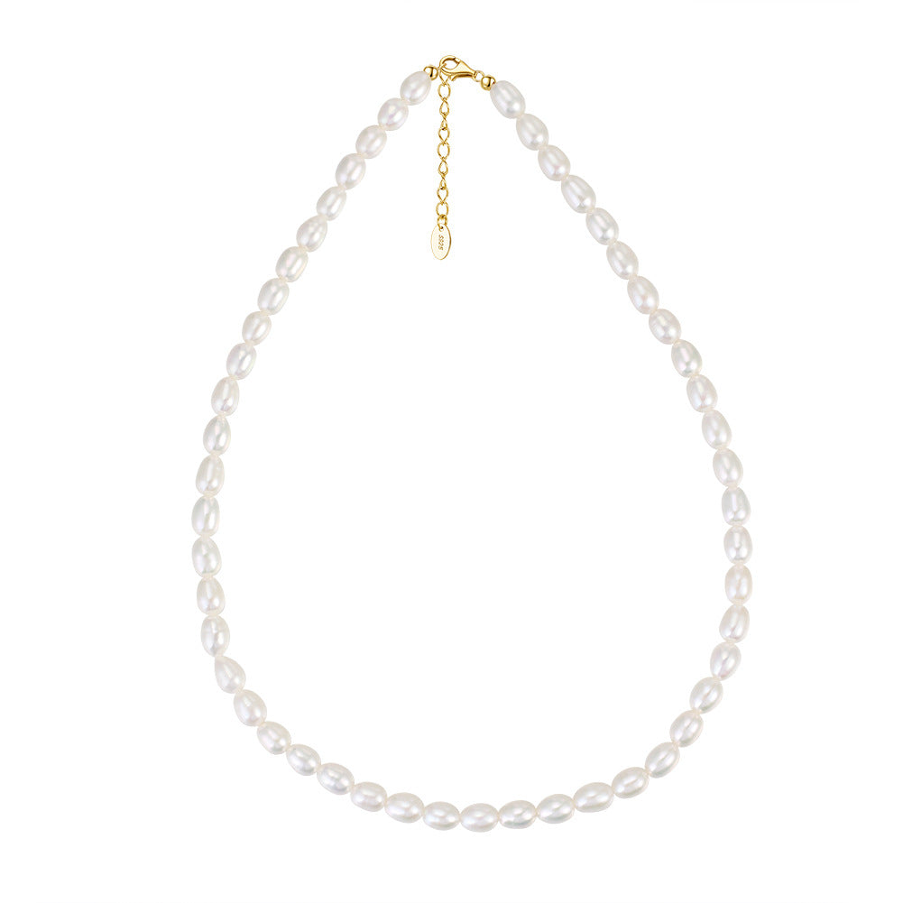 Ketting Calista van onregelmatige parels en gouden sluiting – productfoto