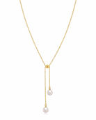 Gouden ketting Avela met parels – productfoto op een lichte achtergrond