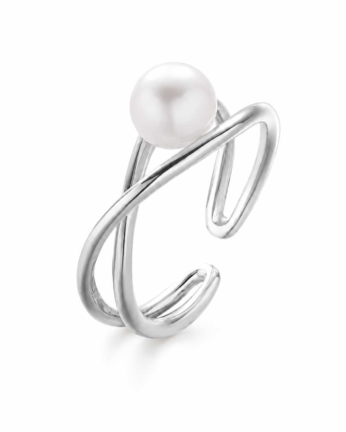 Zilveren ring Selene met een parel – productfoto op een lichte achtergrond
